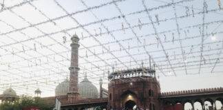 Delhi's iconic Jama Masjid amid Ramadan festivities.