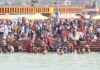 People taking a dip in the holy sangam at Prayagraj / Photo:Pixabay